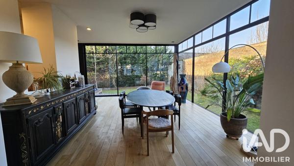 Maison à vendre 8 pièces 234 m² Saint-Amand-les-Eaux