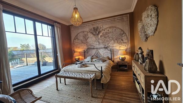 Maison à vendre 8 pièces 234 m² Saint-Amand-les-Eaux