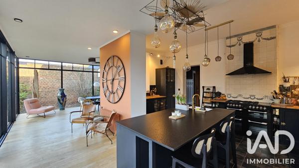 Maison à vendre 8 pièces 234 m² Saint-Amand-les-Eaux