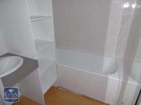 Appartement à louer 3 pièces 56.38m²