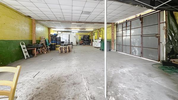 LOCAL COMMERCIAL avec MAISON sur 1000 M2 BORDURE ANCIENNE NATIONALE 10