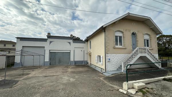 LOCAL COMMERCIAL avec MAISON sur 1000 M2 BORDURE ANCIENNE NATIONALE 10