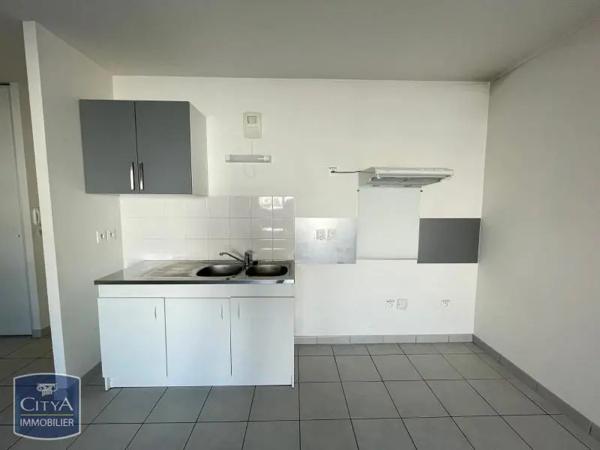 Appartement à louer 3 pièces 62.27m² Nantes (44300)