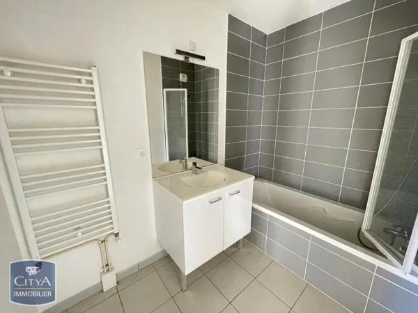 Appartement à louer 3 pièces 62.27m² Nantes (44300)