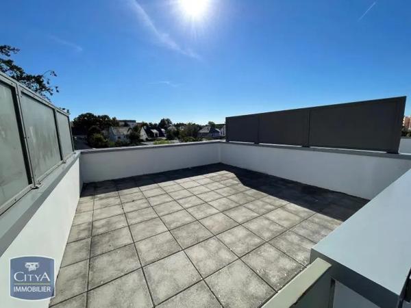 Appartement à louer 3 pièces 62.27m² Nantes (44300)