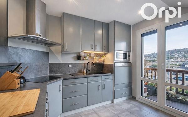 Appartement à vendre    4 pièces • 103 m2 Vétraz-Monthoux