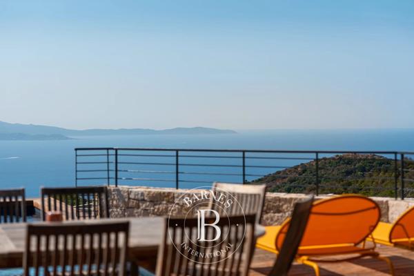 Ajaccio, Villa 4 Chambres -  173 m² à vendre