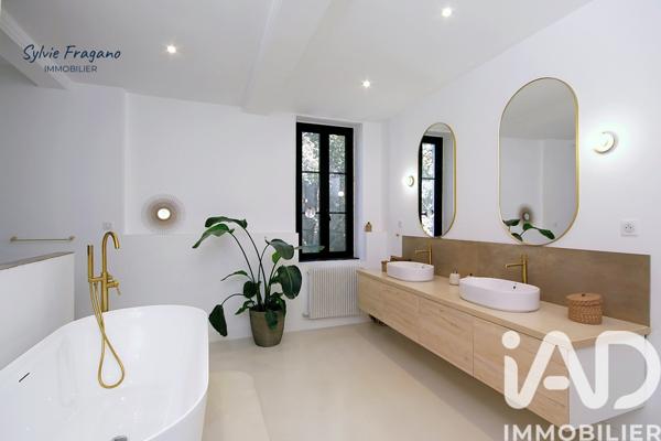 Maison à vendre 11 pièces 440 m² Salles-d'Aude