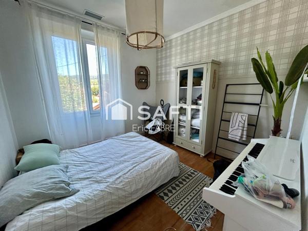 Maison 5 chambres Salon Cuisine Jardin