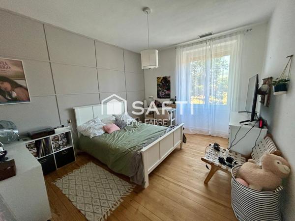 Maison 5 chambres Salon Cuisine Jardin