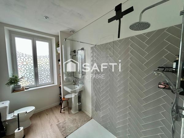 Maison 5 chambres Salon Cuisine Jardin