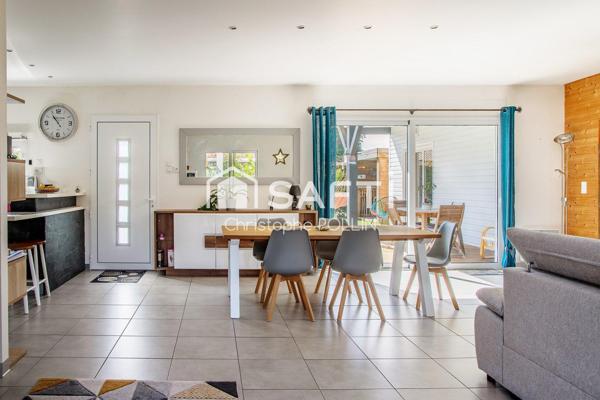 villa contemporaine tres bien équipée