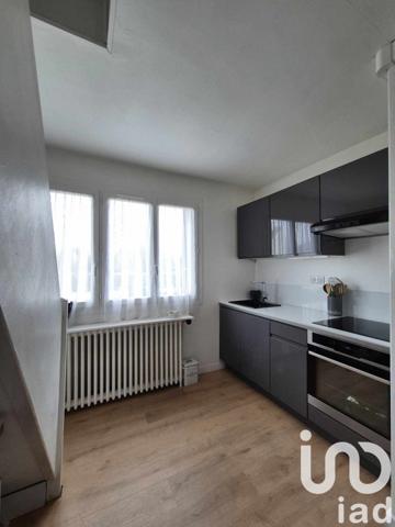 Maison 4 pièces de 60 m² à Nogent-sur-Oise (60180)