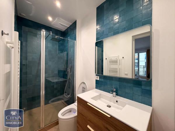 Appartement à louer 5 pièces 134.83m²