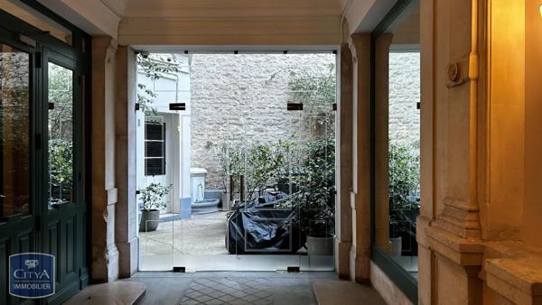 Appartement à louer 5 pièces 134.83m²