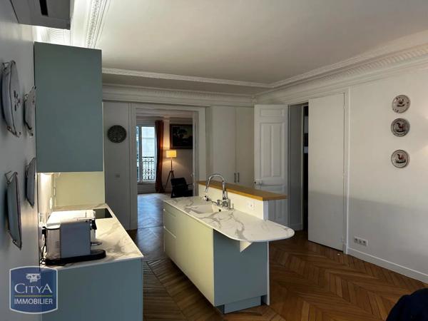 Appartement à louer 5 pièces 134.83m²