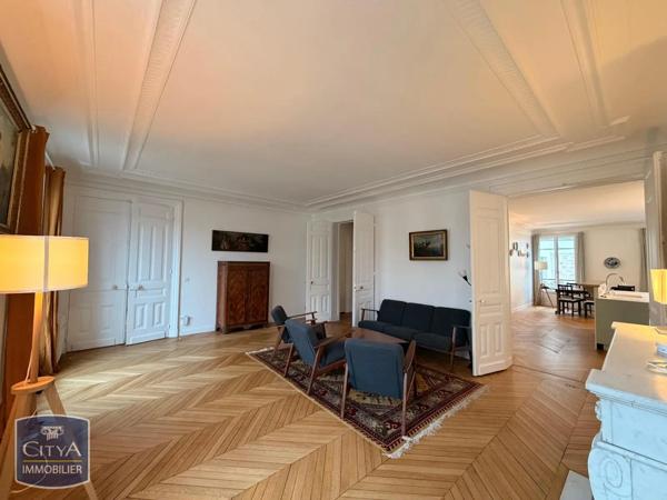 Appartement à louer 5 pièces 134.83m²