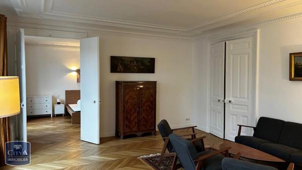 Appartement à louer 5 pièces 134.83m²