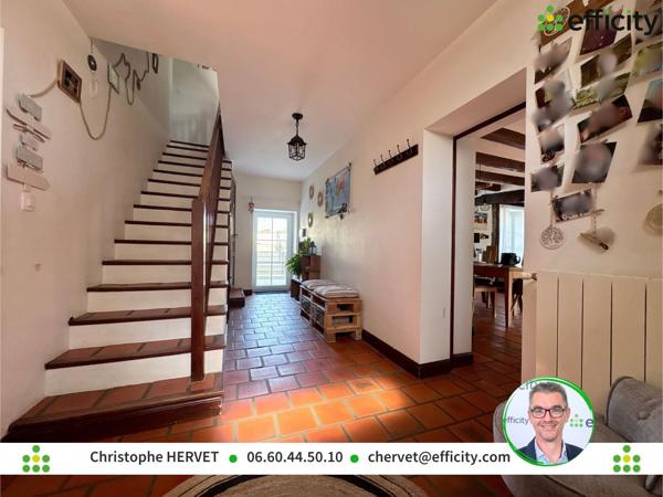 Maison
         6 pièces
        - 160 m² Exclusivité 340 000 € *