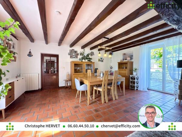Maison
         6 pièces
        - 160 m² Exclusivité 340 000 € *