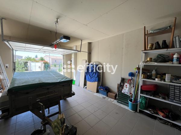 Maison
         3 pièces
        - 81 m² 225 000 € *