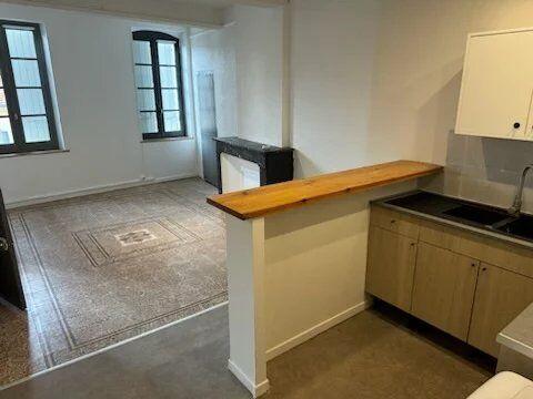 Location                                                      Appartement
                        
                     2 pièces                      41 m2                     à Béziers