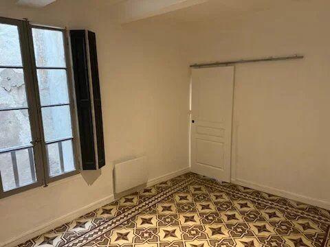 Location                                                      Appartement
                        
                     2 pièces                      41 m2                     à Béziers