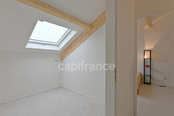 Houilles (78800) - Maison contemporaine 8 pièces, 5 chambres de 174 m², proche centre-ville