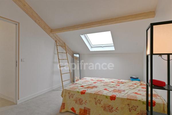 Houilles (78800) - Maison contemporaine 8 pièces, 5 chambres de 174 m², proche centre-ville