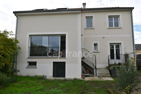Houilles (78800) - Maison contemporaine 8 pièces, 5 chambres de 174 m², proche centre-ville