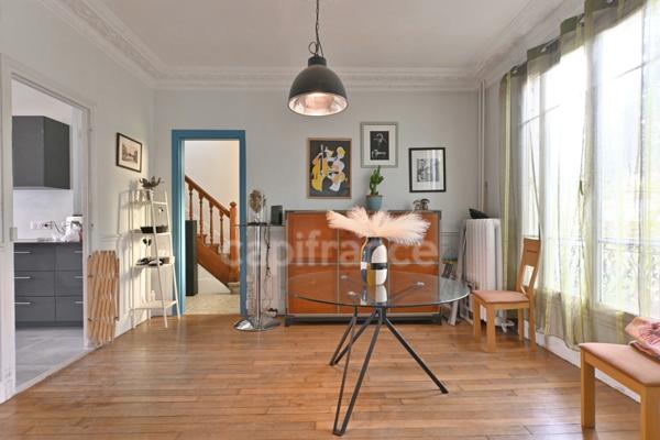 Houilles (78800) - Maison contemporaine 8 pièces, 5 chambres de 174 m², proche centre-ville