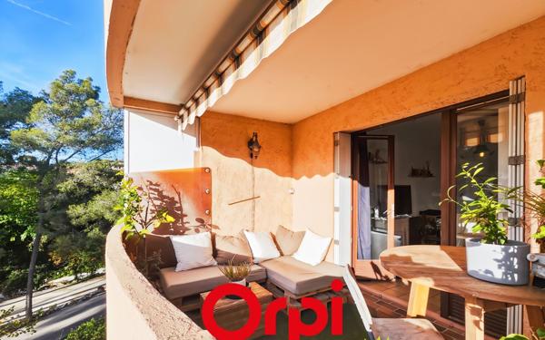 Appartement à vendre    2 pièces • 42,72 m2 Bandol