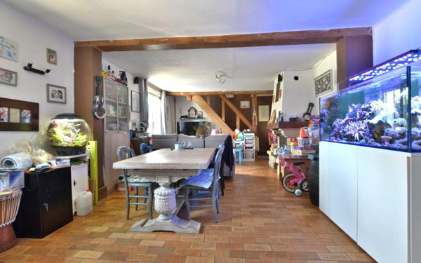 Maison à vendre    4 pièces • 133 m2 Flixecourt