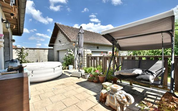 Maison à vendre    4 pièces • 133 m2 Flixecourt