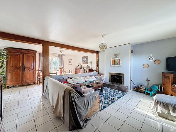 Achat maison Nazelles-Négron 109 m² 3 chambres