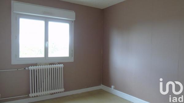 Immeuble à vendre 896 m² Gueugnon