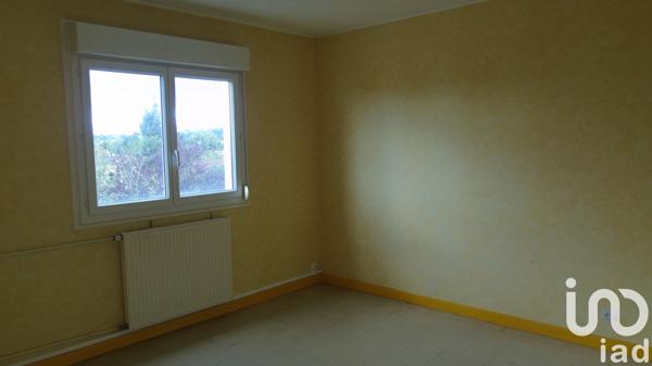 Immeuble à vendre 896 m² Gueugnon