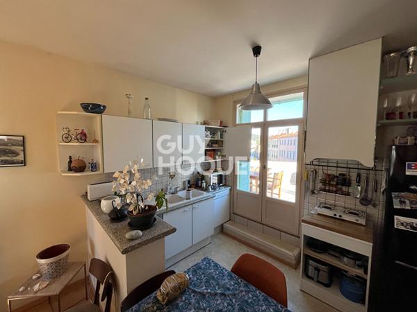 Immeuble Ceret 10 pièce(s)