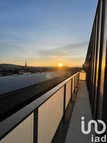 Appartement 4 pièces de 76 m² à Villefranche-sur-Saône (69400)