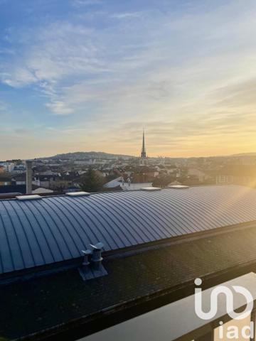 Appartement 4 pièces de 76 m² à Villefranche-sur-Saône (69400)