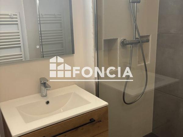 Location Appartement 2 pièces 32.31 m² - 16 RUE DU GENERAL DE GAULLE Chennevieres Sur Marne 94430