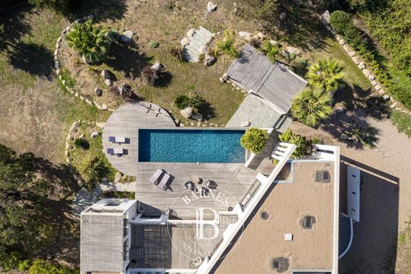 Sainte-Lucie-de-Porto-Vecchio, Villa 5 Chambres -  254 m² à vendre