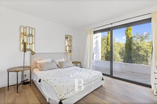 Sainte-Lucie-de-Porto-Vecchio, Villa 5 Chambres -  254 m² à vendre