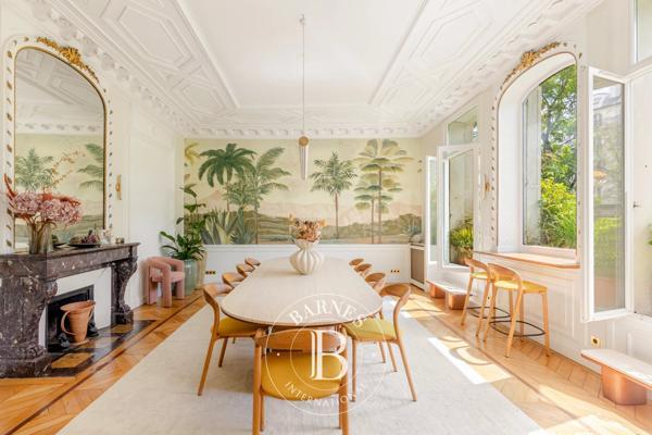 Paris 9ème, Appartement 3 Chambres -  163 m² à vendre
