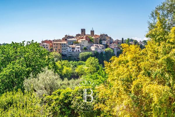 Biot, Villa 4 Chambres -  220 m² à vendre