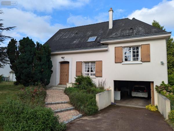 Maison à vendre à Saint-Avertin dans l'Indre-et-Loire (37550), ref : 131   
9 Allée des Ormes