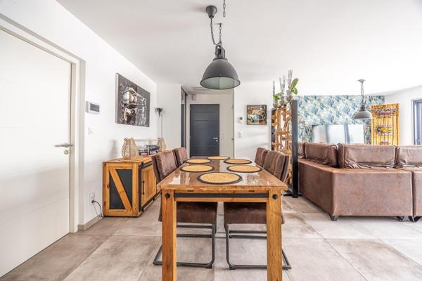 SUPERBE MAISON DE PLAIN PIED 4CH  AVEC GARAGE