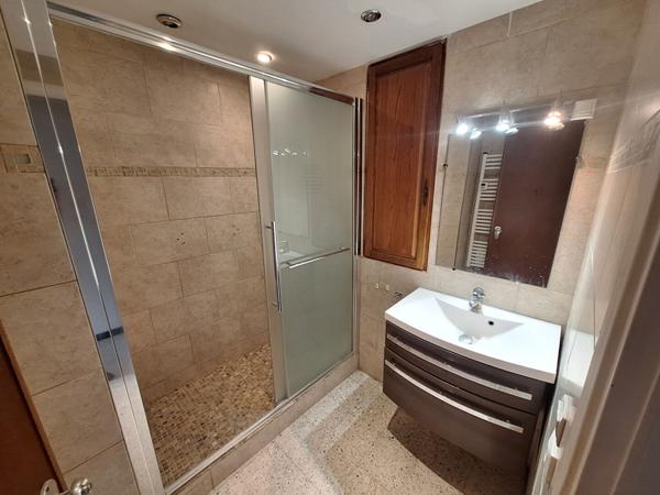 Appartement Sete 4 pièce(s) 90 m2