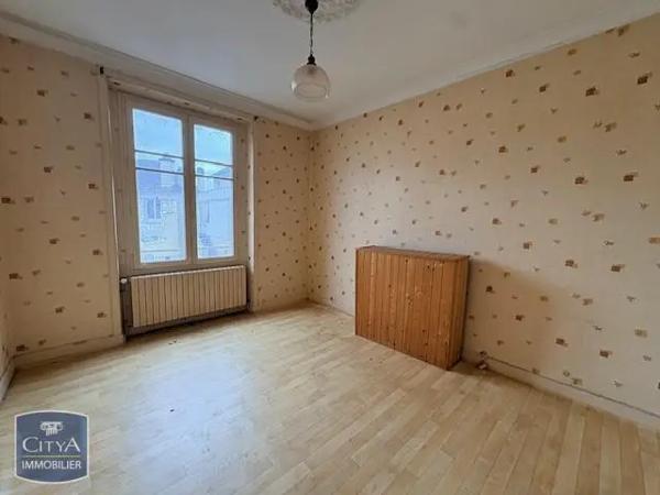 Immeuble à vendre 102m²