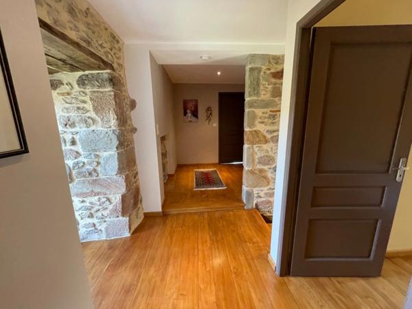 CHATEAU 10 PIECES RESTAURE